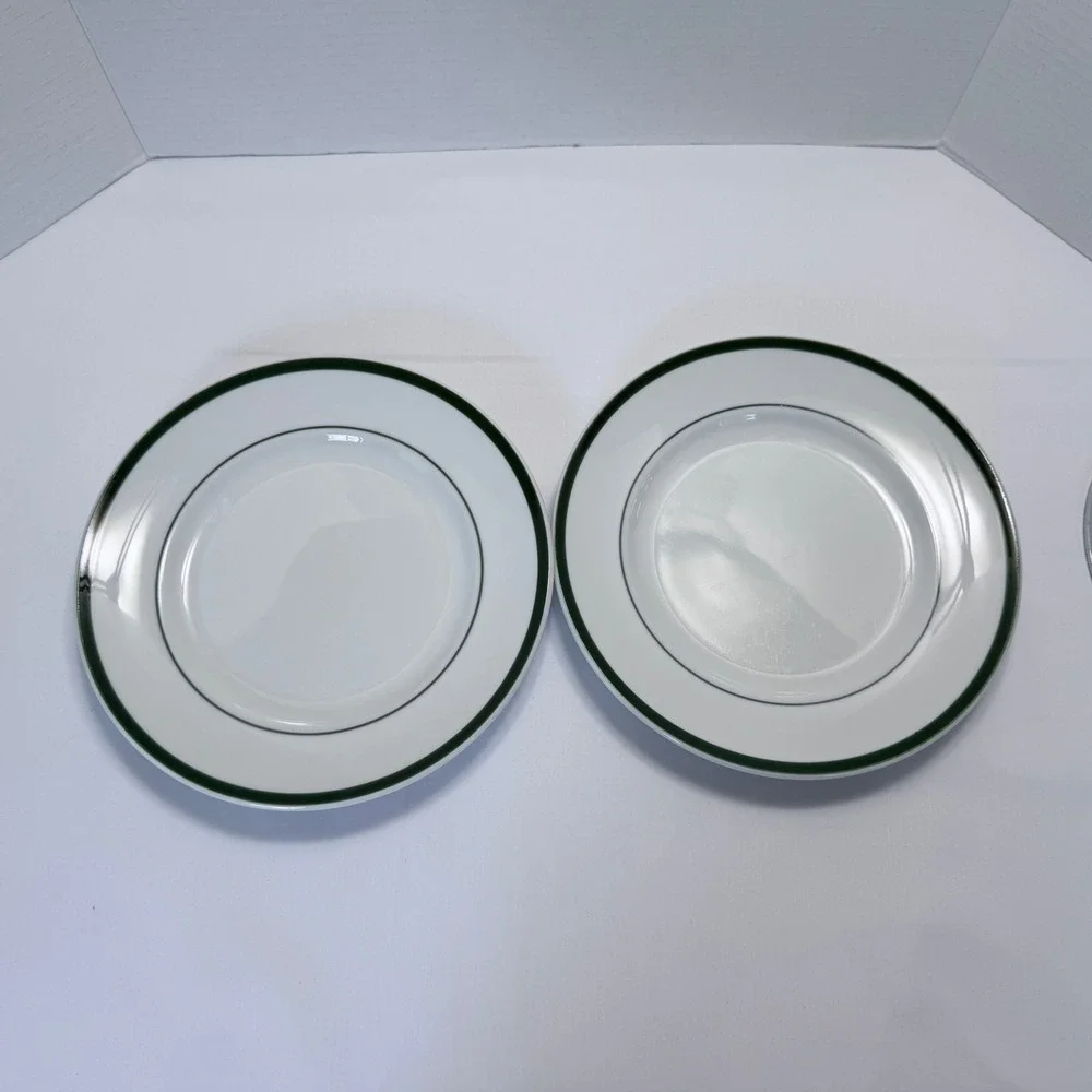 Williams Sonoma Brasserie Luncheon Plates Set of 2 White Green Excellent Bistro